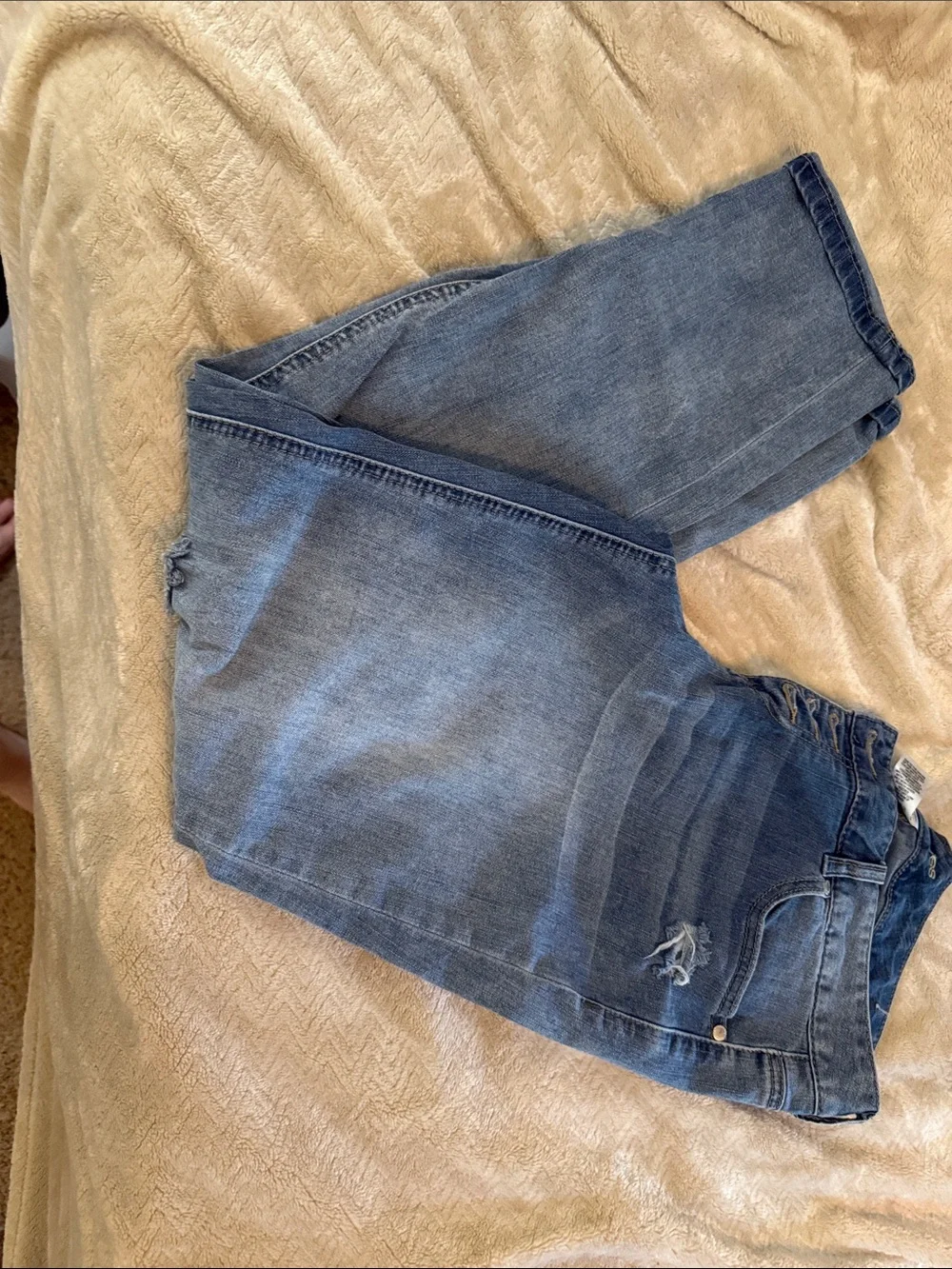 Maurices Women's Straight Leg Jeans in Medium Blue